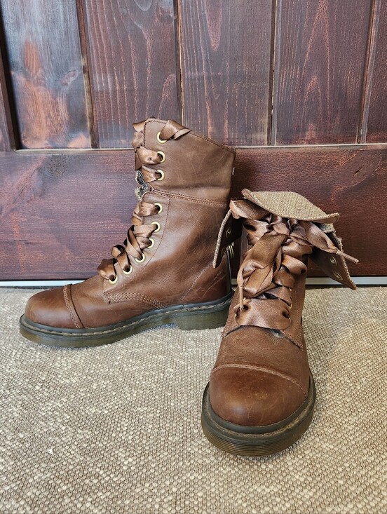 Dr. Martens Shoes - Dr Martens Aimilita W Sz 8 Brown Leather Fold Down Herringbone Tweed Lined Boots